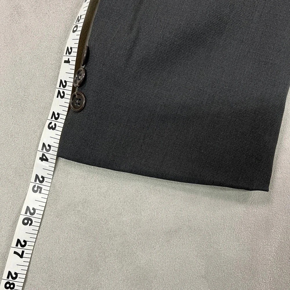 Brooks Brothers Wool Blazer Mens 40R Charcoal Gray Made in‎ Italy Sport Coat